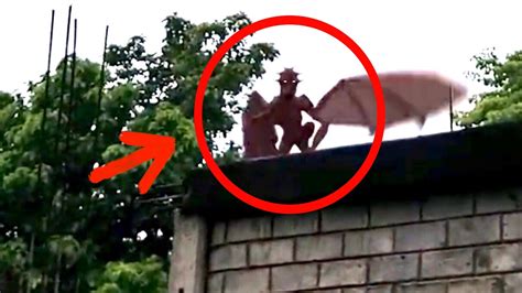 8 PINAKA NAKAKATAKOT NA VIDEO SA BUONG MUNDO Aswang Sa Bubong Na