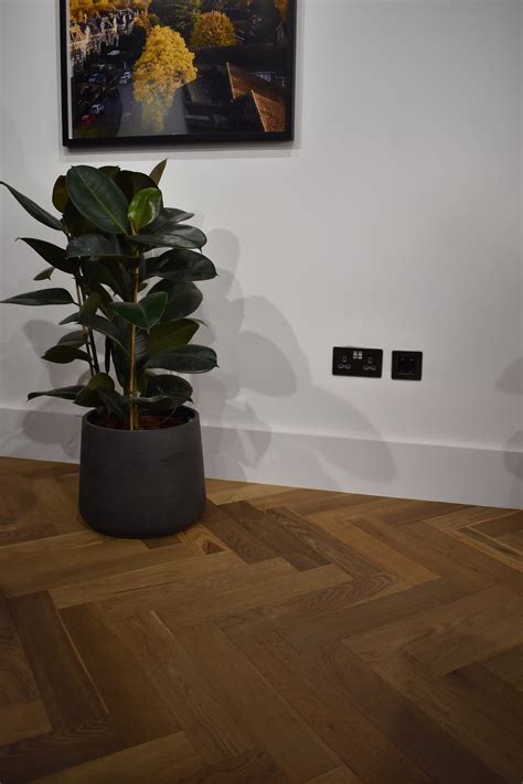 Product Brushed Fumed Uv Oiled Rustic Oak Herringbone Parquet