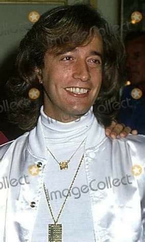 Pin By Kwolffgramm On Bee Gees Robin Photos Robin Pictures Robin