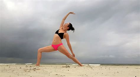 6 Feel Good Poses For Hip Mobility Yoga With Kassandra Blog