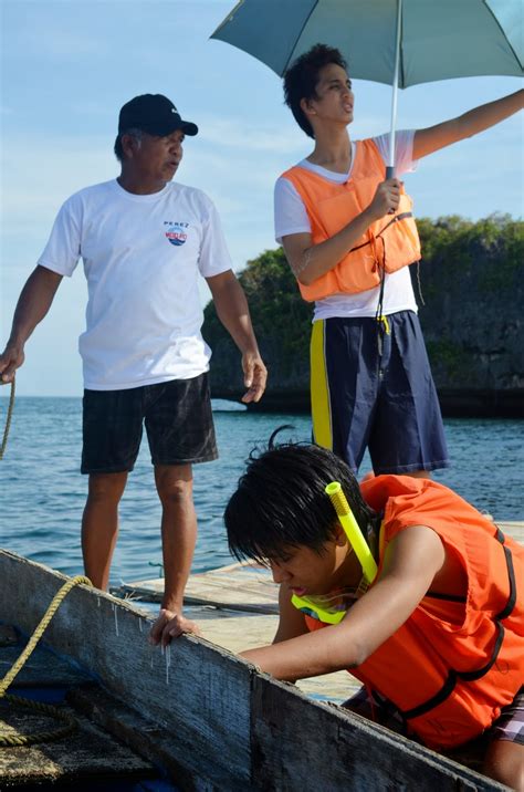 H E L L O ♥ K I M M Y : Snorkeling at Hundred Islands Coral Garden