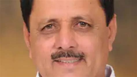 Karnatakas Bjp Mla Finally Appears Before Lokayukta Says Cash Seized