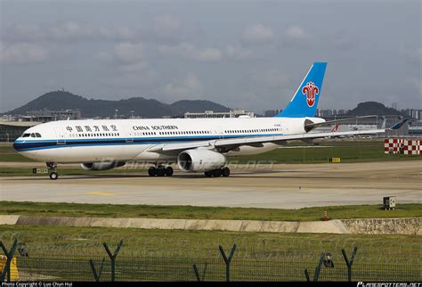 B China Southern Airlines Airbus A Photo By Luo Chun Hui