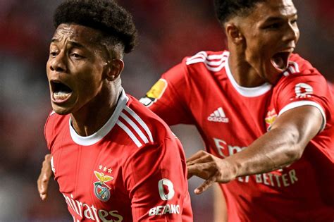 Benfica Stuff on Twitter De virada no último minuto o Benfica venceu