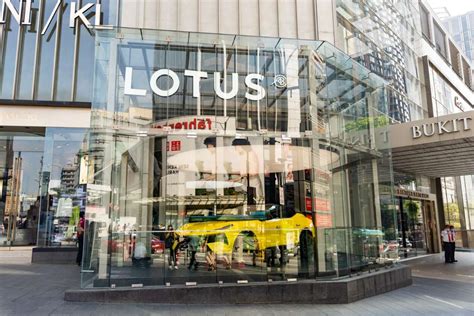 Visit Lotus Cars Malaysia Showroom At Pavilion Kl Drop By To See Sexy