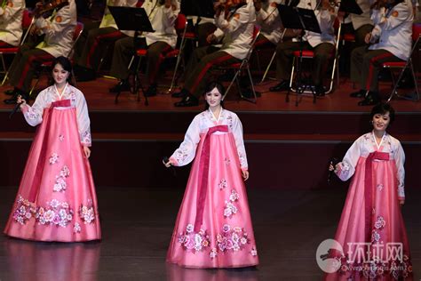 平壤体育馆：朝鲜70周年国庆文艺演出举行