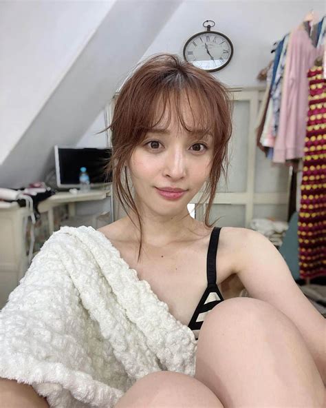 神部美咲さんのインスタグラム写真 神部美咲instagram 「今日の撮影 めっちゃ良いの撮れた🥰とおもう。 乞うご期待♡♡笑」8月24日 21時13分 Jimbu Misaki