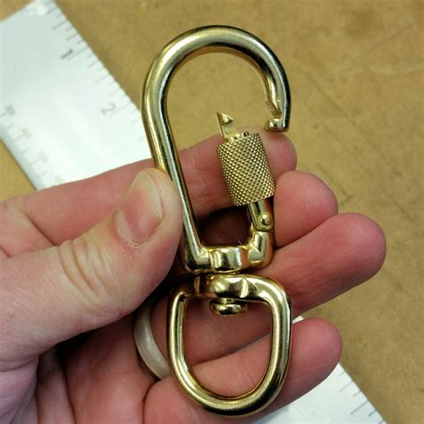 Locking Carabiner Swivel Snap for dog leash - Bold Lead Designs