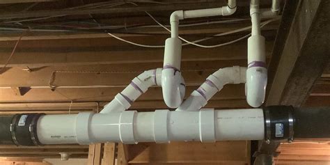 how to find leaking water pipe underground