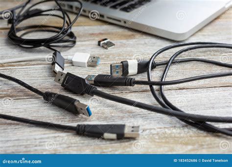 USB cords editorial photo. Image of retail, device, connect - 183452686