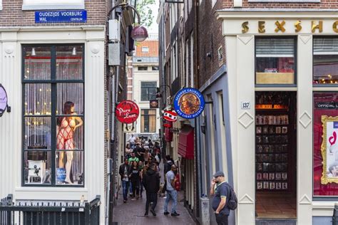 Amsterdam Self Guided Red Light District Photography Tour Getyourguide