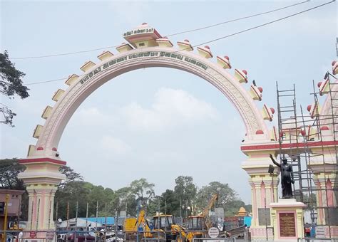 Anna Nagar Daily Anna Arch Gets Painted And Beautified