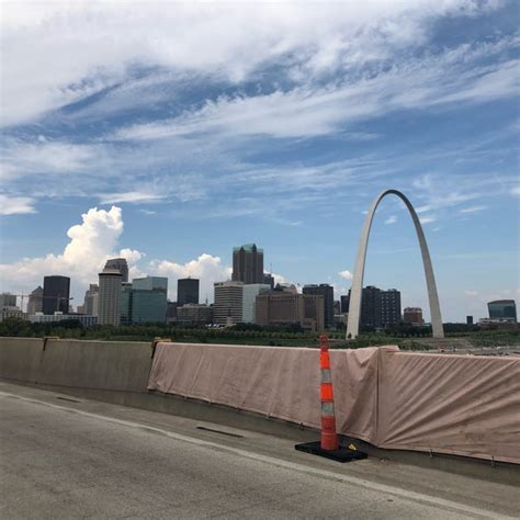 Missouri Illinois State Line Border Crossing In East St Louis