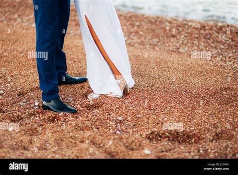 Barefoot Walking Womens Feet Hi Res Stock Photography And Images Alamy