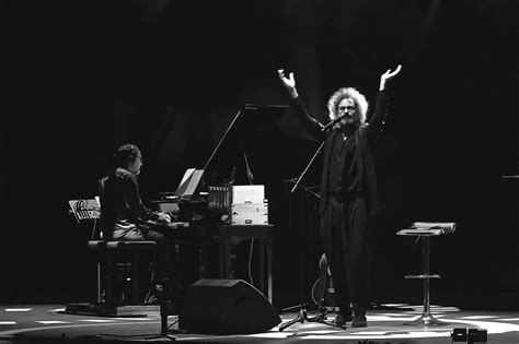 Simone Cristicchi E Valter Sivilotti Teatro Romano Verona Flickr