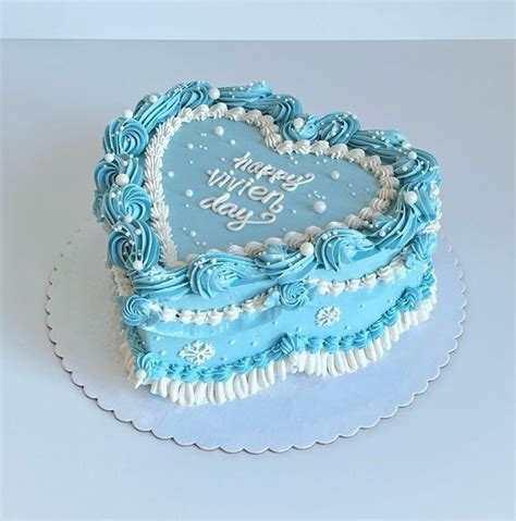 Blue And White Vintage Heart Cake