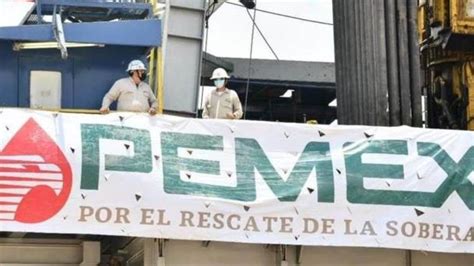 Moodys rebaja puntuación de Pemex por pérdidas