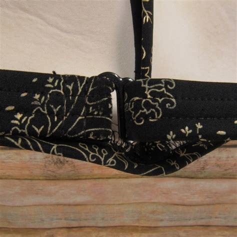 VENUS Swim Venus Blackgold Padded Plunge Bikini Top D Poshmark