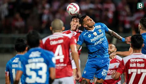 Foto Kembali Taklukkan Madura United Di Final Leg Kedua Persib Juara