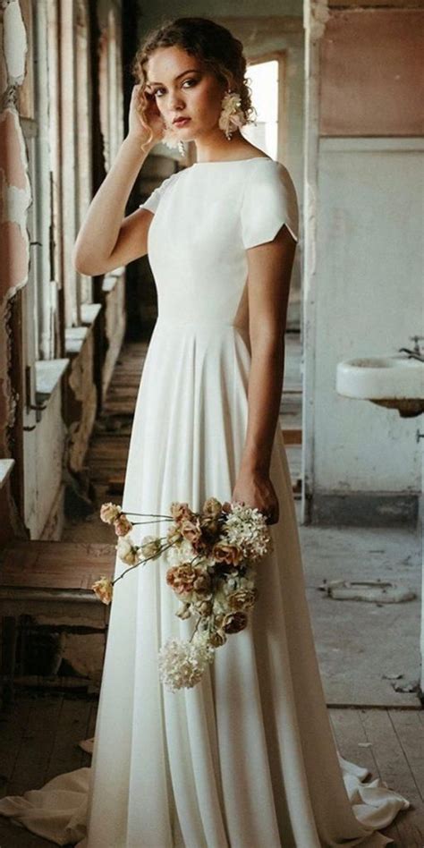 Simple Wedding Dresses With Sleeves Wedding Dresses Guide Simple