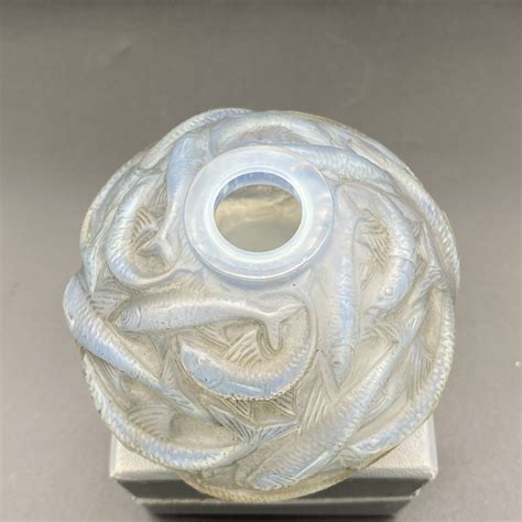 Un Vase Ol Ron De R Lalique Paul Bert Serpette