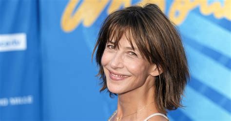 Sophie Marceau Se Rem More Sa Vie En Pologne Avec Son Premier Amour Le