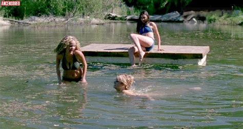 Laura Chinn Nude Pics Page