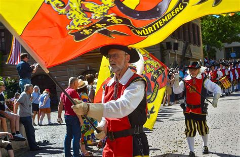 Fotostrecke Pferdemarkt Bietigheim Bissingen Festumzug Ist