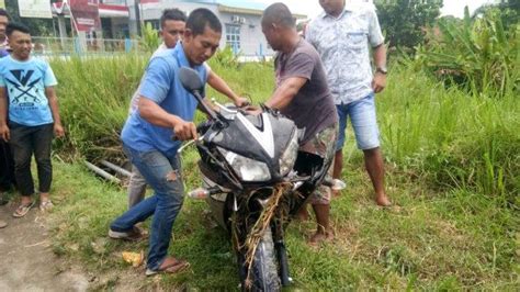 Diduga Hilang Keseimbangan Pengendara Motor Tewas Di Jalinsum Batubara