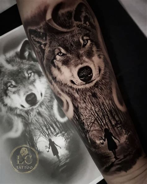 Tatuaje De Lobo Y Bosque Oscuro Wolf And Dark Forest Tattoo By