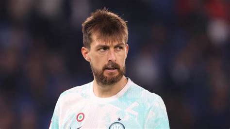 Italia Acerbi Lascia Il Ritiro Dopo Un Confronto Con Spalletti E I