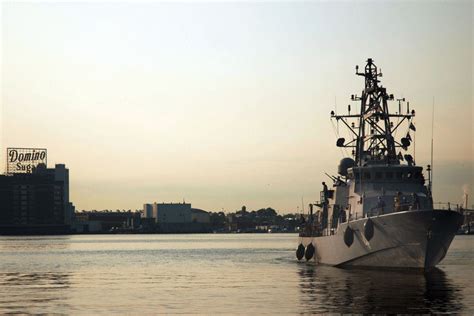 Cyclone Class Coastal Patrol Ship Pc Military