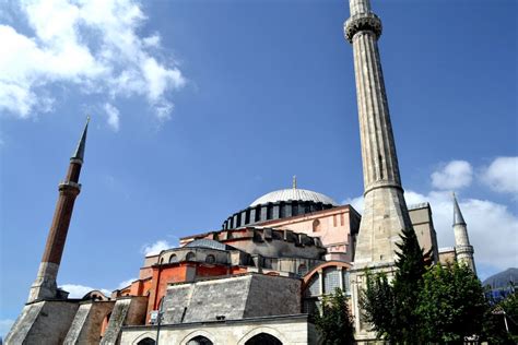 Top 25 Examples of Byzantine Architecture - Architecture of Cities