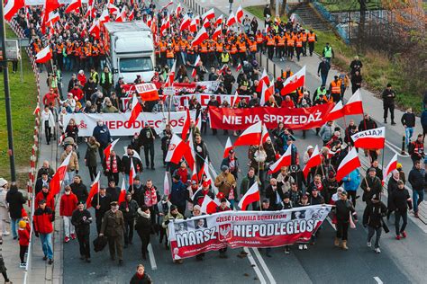 11 listopada 2021 103 rocznica odzyskania niepodległości Marsz