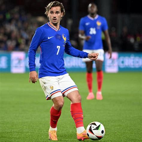 Bleus Griezmann un nouveau rôle pendant l Euro et une adaptation