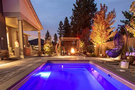 7 Beautiful DIY Hardscape Lighting Ideas | Western Interlock