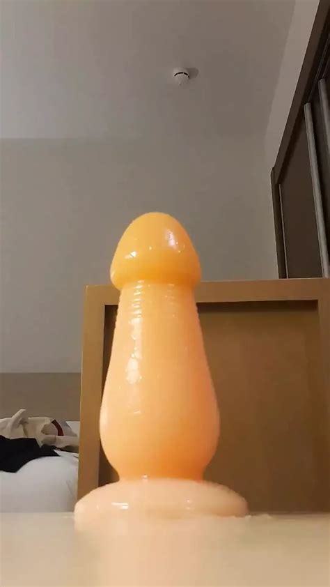 Penetraci N Anal Con Un Plug De Mm De Cabeza Y Mm De Cuerpo Serie Xhamster