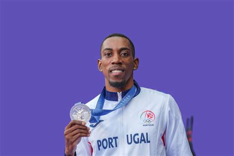 Paris2024 Pichardo A Prata Festeja Medalha De Ouro Do Ciclismo FPA