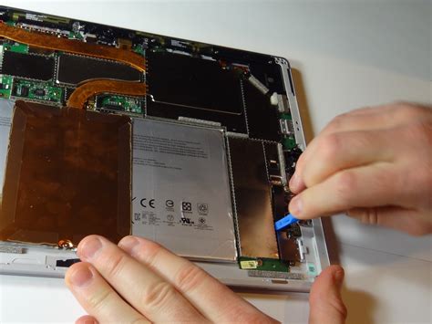 Sostituzione Drive SSD Microsoft Surface Pro 4 - Guida di riparazione iFixit