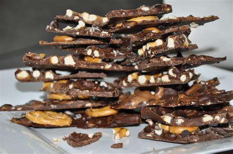 Chocolate Peanut Butter Pretzel Bark