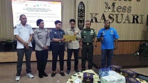 Gelar Deklarasi Pemilu Damai Kodam Xviii Kasuari Gandeng Insan Pers