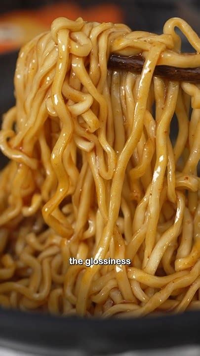 How To Make Spicy Buldak Noodles Youtube