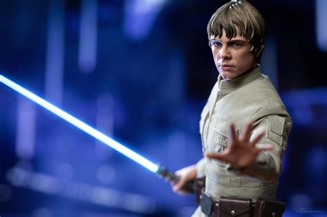 Hot Toys Les Photos De Production De Luke Skywalker Version Bespin Mintinbox