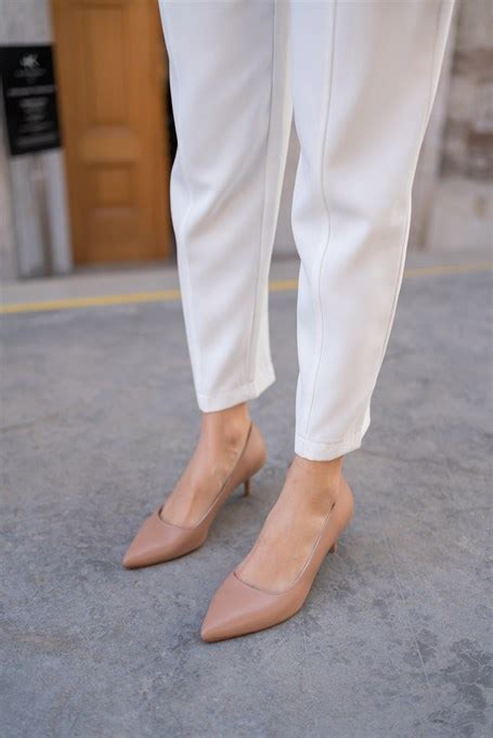 Nell Nude Deri Stiletto Sat N Al Ece Nin Buti I