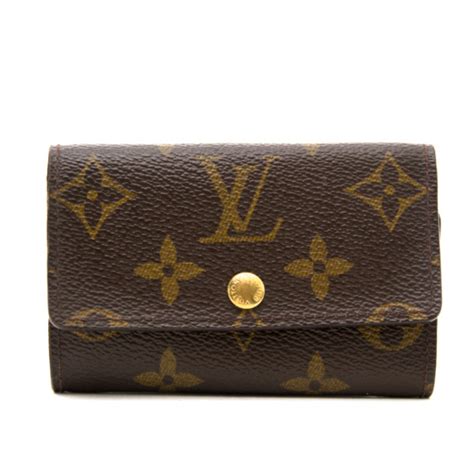 Louis Vuitton Monogram Keyholder Labellov Buy And Sell Authentic Luxury