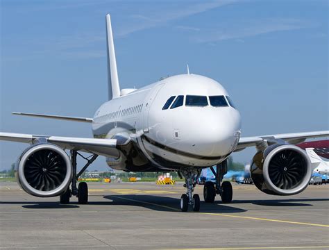 Global Jet Luxembourg Lx Tcb Airbus A N Cj Am Flickr