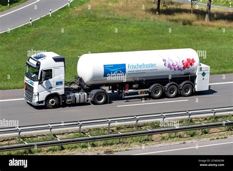 Linde Volvo Fh Truck With Nitrogen Carrying Gas Trailer On Motorway