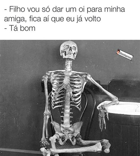 Quando você conta uma piada sem graça mas mesmo assim dão risada Memes