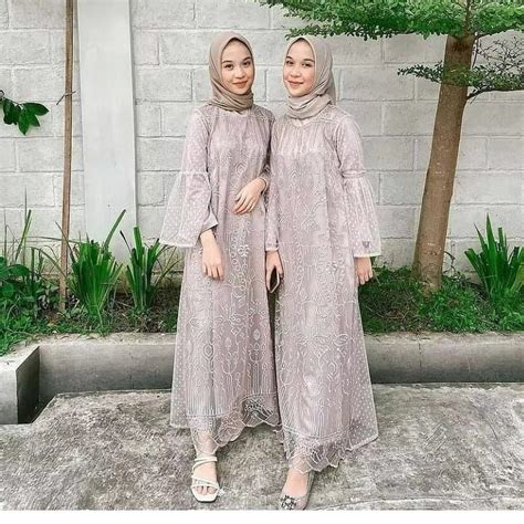 Inspirasi Kebaya Muslim Model Baju Wanita Ilustrasi Model Pakaian