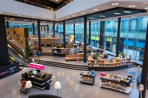 De Nieuwe Bibliotheek Visit Almere